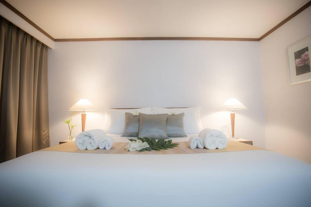 Friday Hotel Uttaradit Ngoại thất bức ảnh